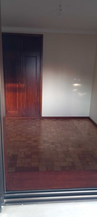 T1 com Lugar de Garagem ao Campo Alegre