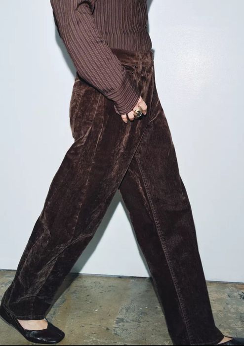 Нові шикарні штани  zara