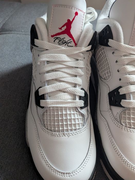 Nike Air Jordan 4 White Cement