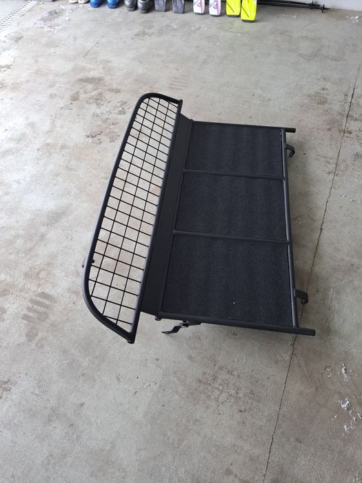 Sprzedam przegrodę bagażnika x3