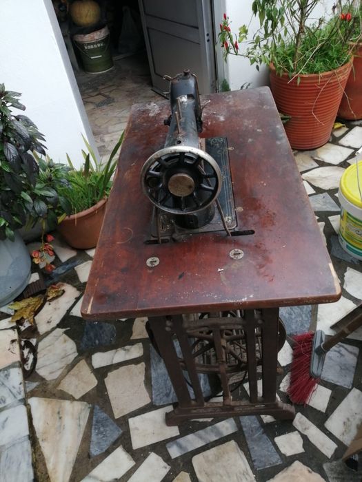Maquina de costura Husqvarna