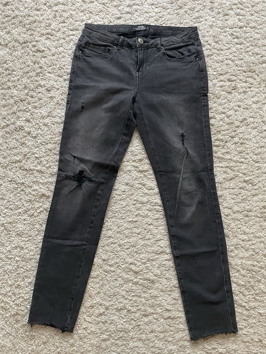 Sinsay spodnie rurki/skinny, rozmiar S/36, czarne