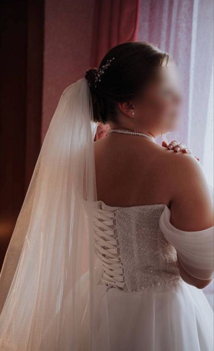 Весільна Сукня вживане