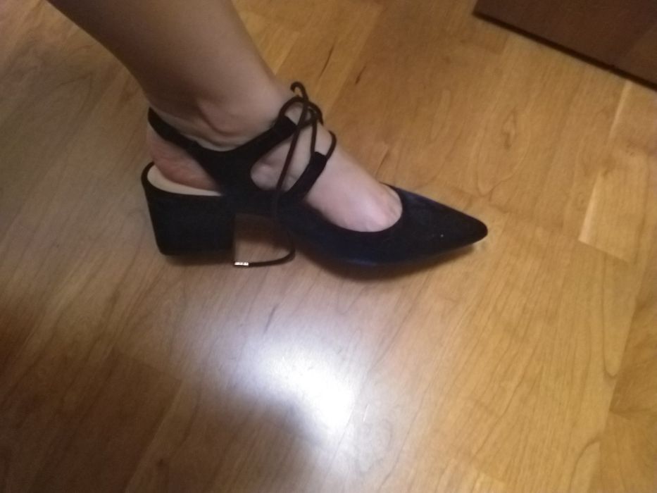 Sapatos Zara veludo