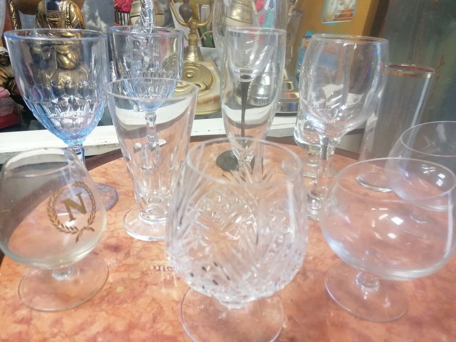 Conjunto de 12 copos diversos