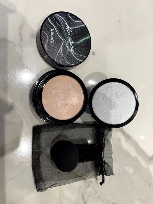 OKAZJA - nowy krem BB marki EELHOE, kryjący - do jasnej karnacji X3