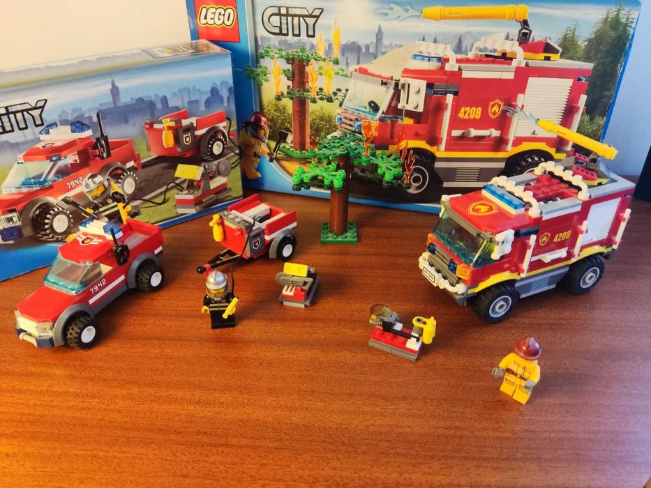 LEGO® City  Caminhão dos Bombeiros #4208 + #7942