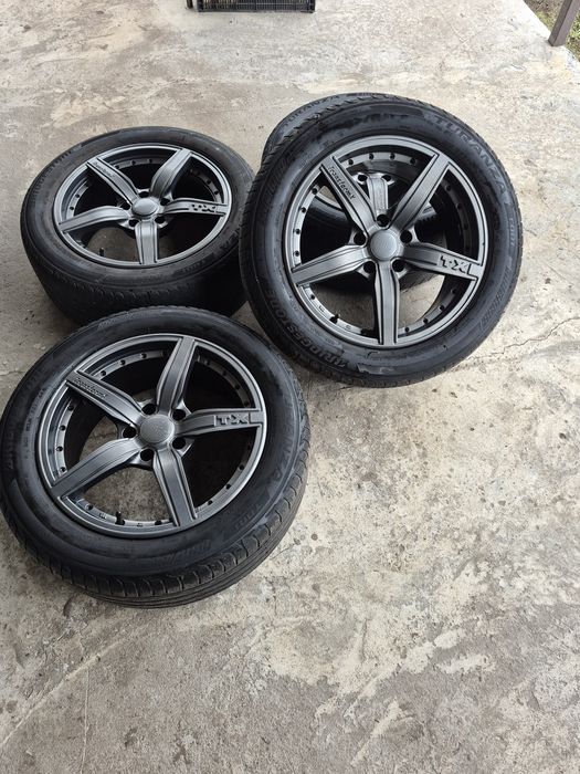 Диски R17 5×114,3 з резиною