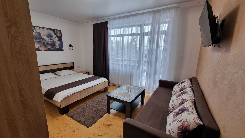 Сучасний готель СПА Садиба "Вілла Софія" з  БАСЕЙНОМ Карпати, Буковель