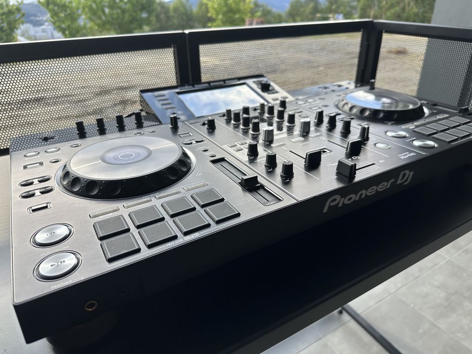 Pioneer XDJ-RX2 + Mala de Transporte como nova