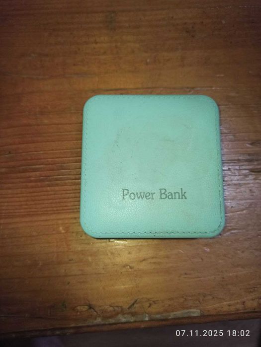 продам повербанки 1200, 3600, 10000