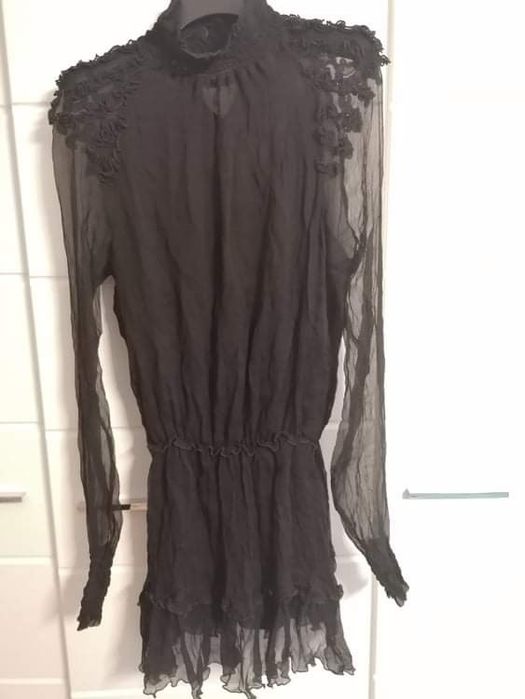 Sprzedam sukienkę amibyami rozmiar M