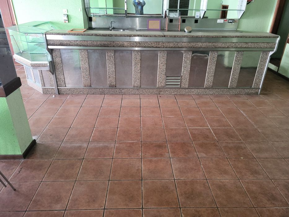 Móveis de café em bom estado