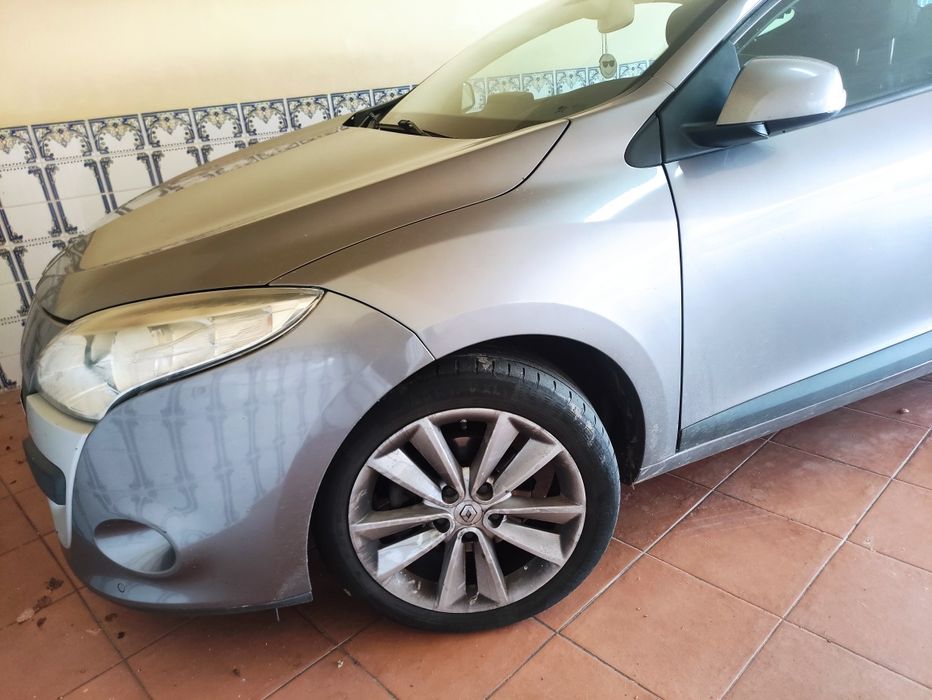 Renault Megane Coupé 110cv 1.5dci