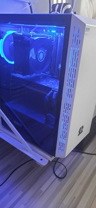 Komputer stacjonarny