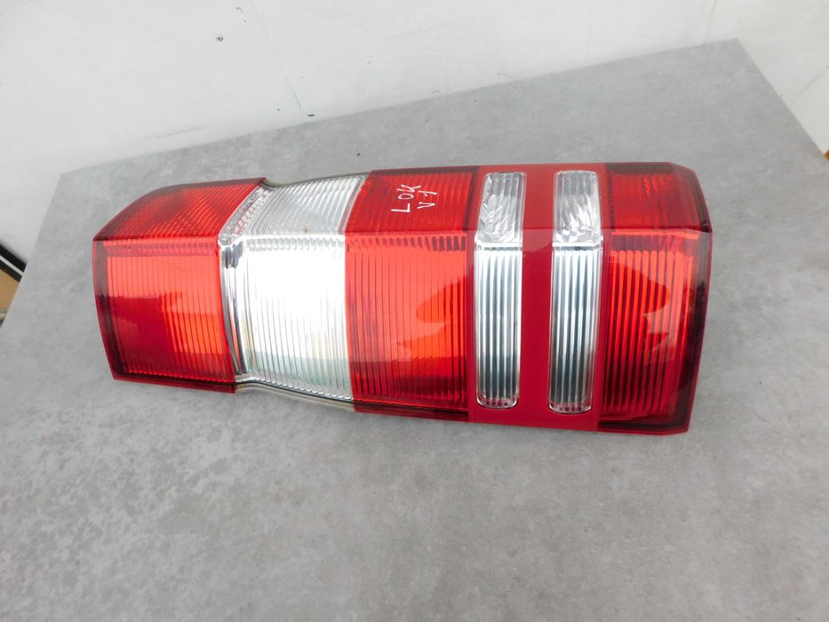 Mercedes Sprinter 906 lampa lewa tył kierowcy 06-17r Oryginał
