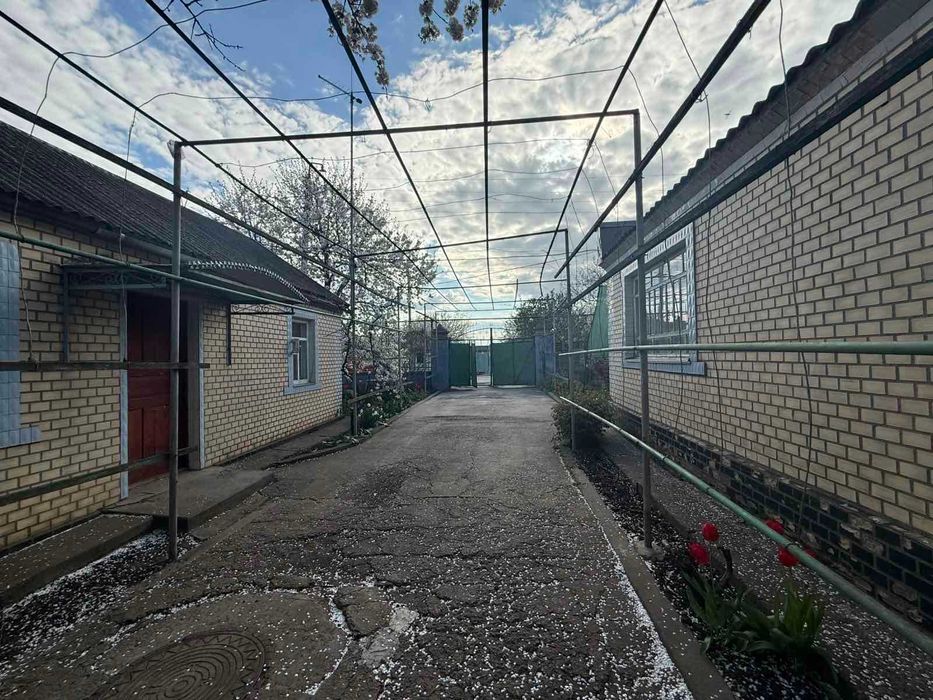 Продаж будинку у с. Крива Балка, 12 км від міста