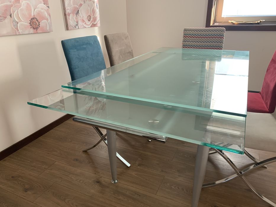 Mesa de sala em Vidro temperado