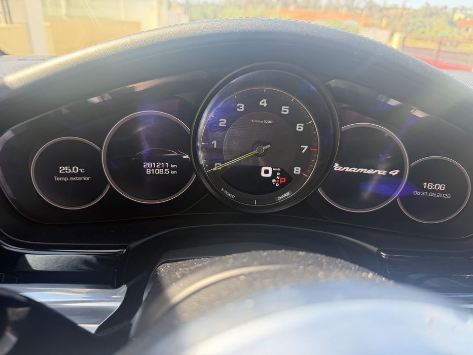 Porsche panamera 4 E - HYBRID sport turismo