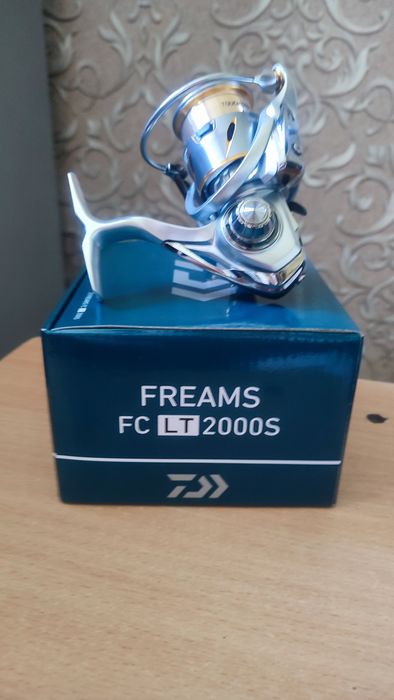 Продам катушки дайва 2500 Lexa,Freams,Caldia ,mission 2000 I 2500