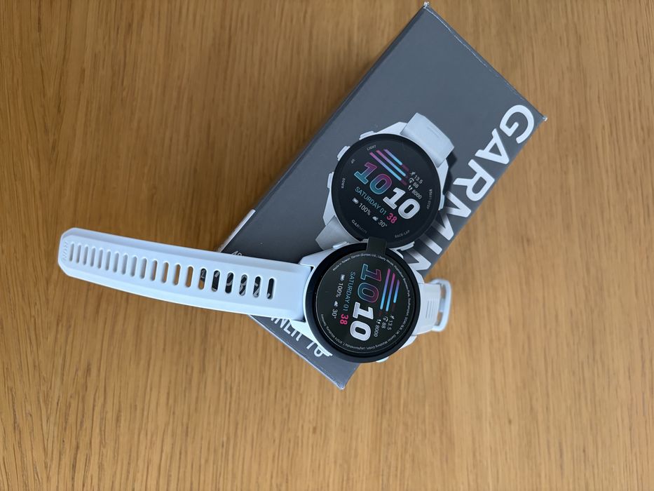 Garmin Forerunner 70512267631902085121