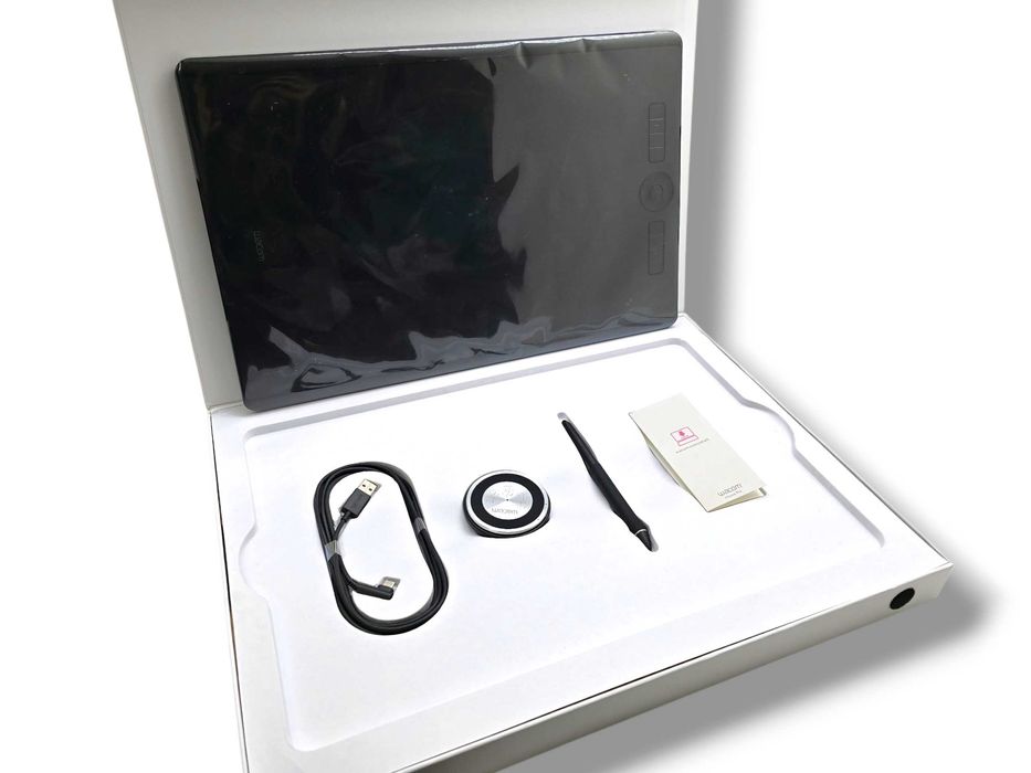 Tablet graficzny WACOM Intuos Pro Large L PTH-860 Pro Pen 2