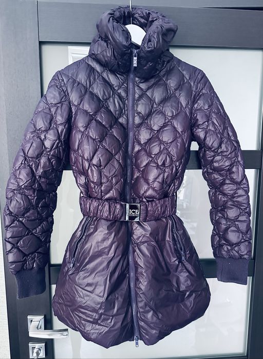 Пуховик теплий і легкий Iceberg