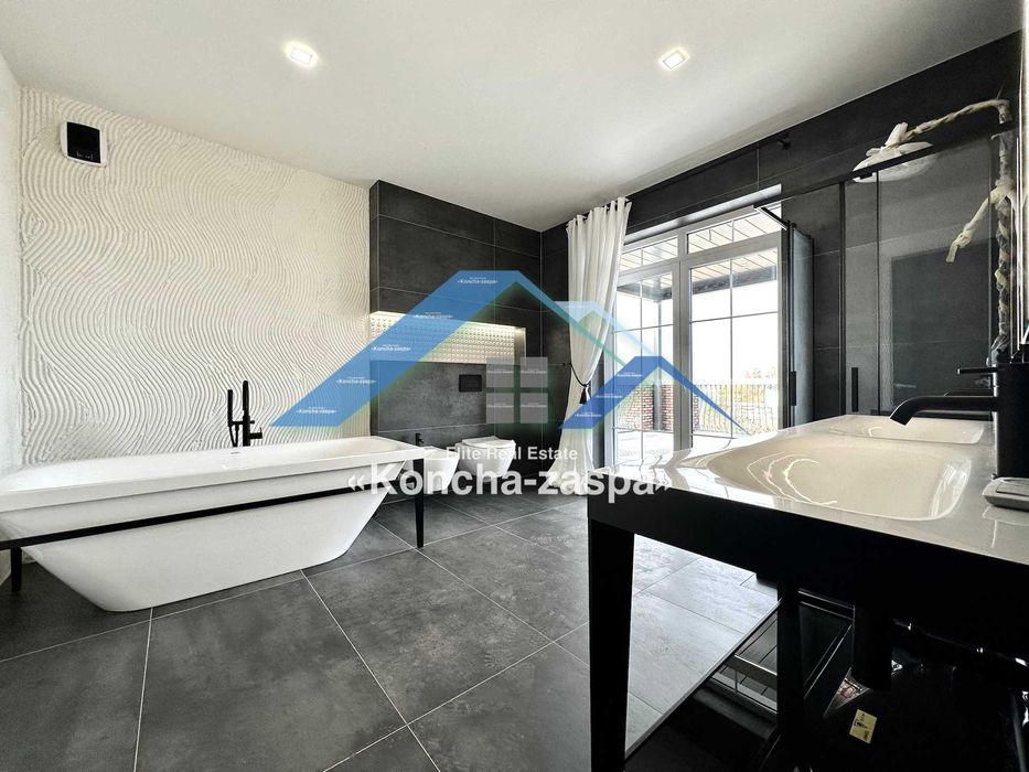 Конча Заспа, Большая Дамба продажа дома с выходом на Днепр.