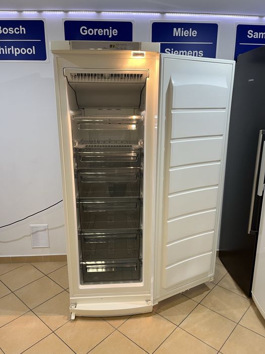 *Zamrażarka*do*Gastronomi*Zamrażarka*noFrost*doDomu*