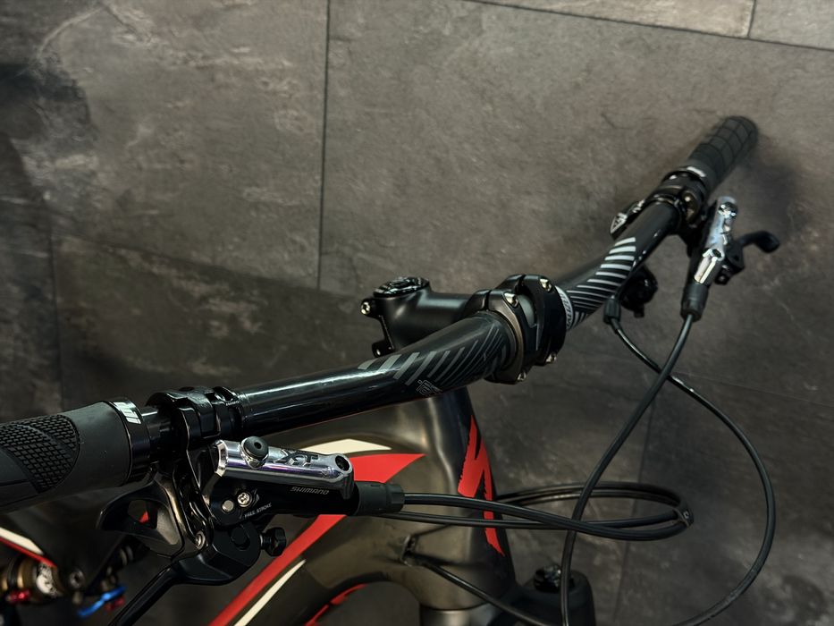 Specialized Stumpjumper карбоновий двопідвісний велосипед