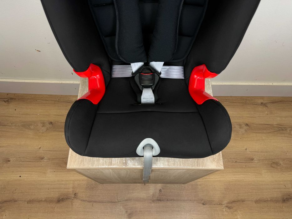 Fotelik samochodowy Britax Romer Advansafix III 9-36kg