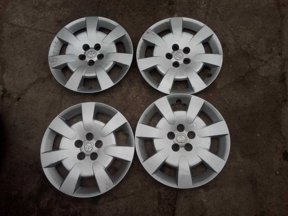 Toyota KOŁPAK x4 KOŁPAKI 16 KOMPLET oryginał