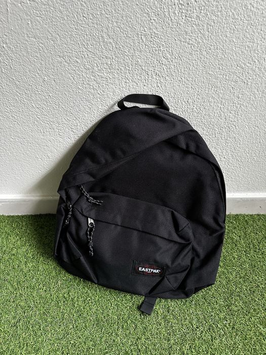 mochila eastpak nova64176785931394120