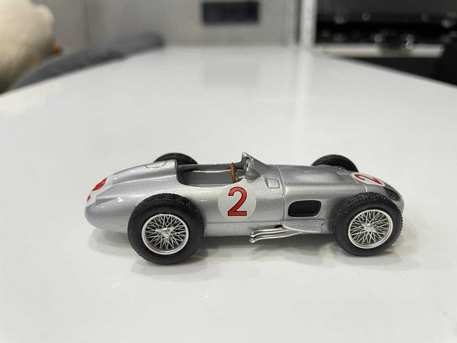 Mercedes SL class 300SL R129 W194 W113 R107 Max Models Schuco Ixo 1/43