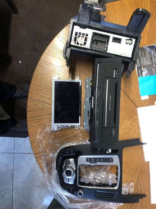 Radio Audi multimedia komplet A4B8 8R1035666A