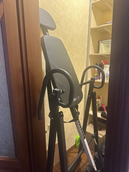 Гравітаційна інверсійна лава InverFit