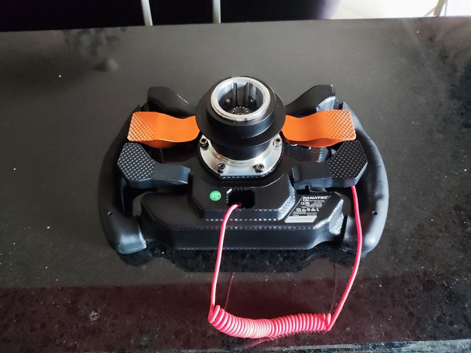 Volante Fanatec McLaren gt3