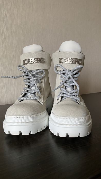 Чоботи iceberg