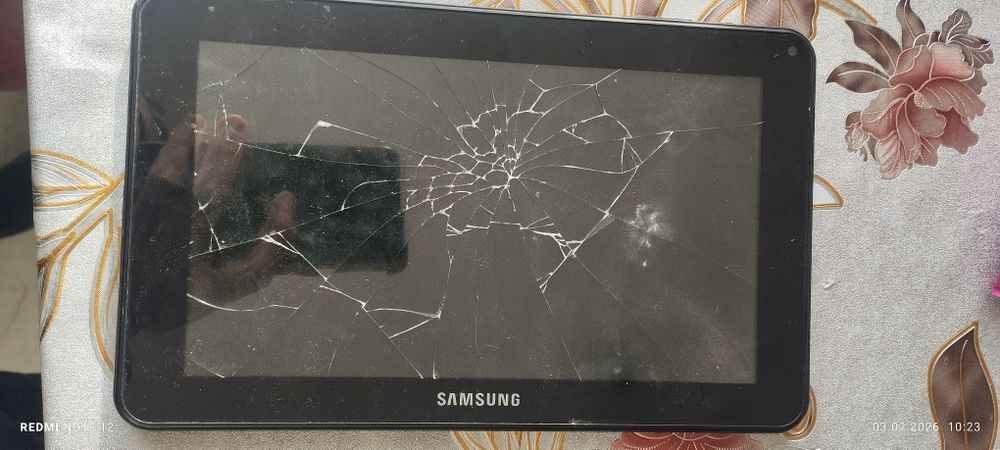 Продам планшет  самсунг