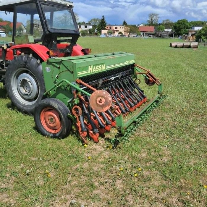 Siewnik  zbożowy HASSIA DK 300