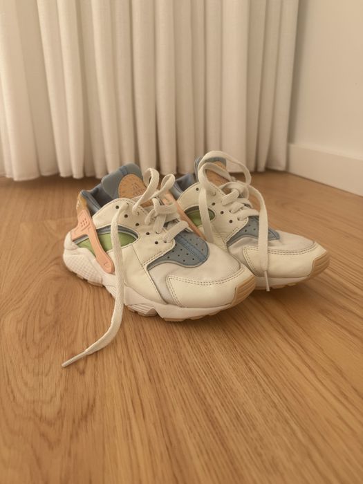 Nike Huarache SE Mulher