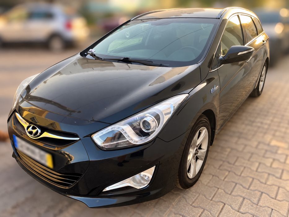 Hyundai i40 SW 1.7 CRDi Blue Style 136cv | Nacional | GPS | Câmara — photo 3