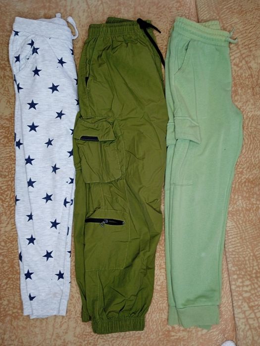 Комплект штанів на 8-9 років