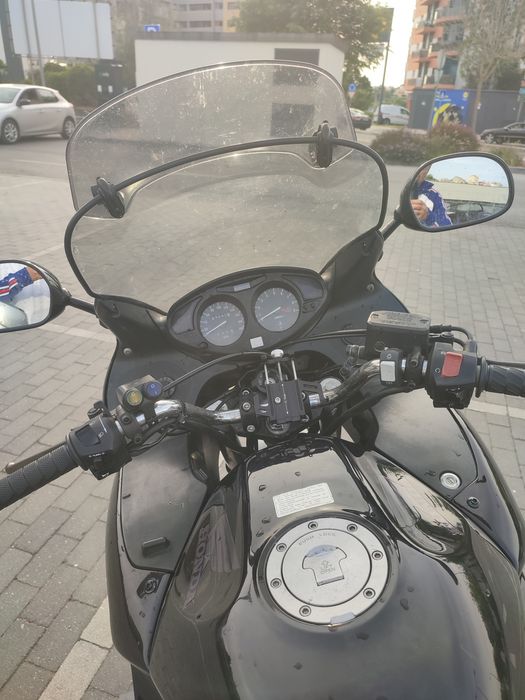 Moto Honda Deauville 650