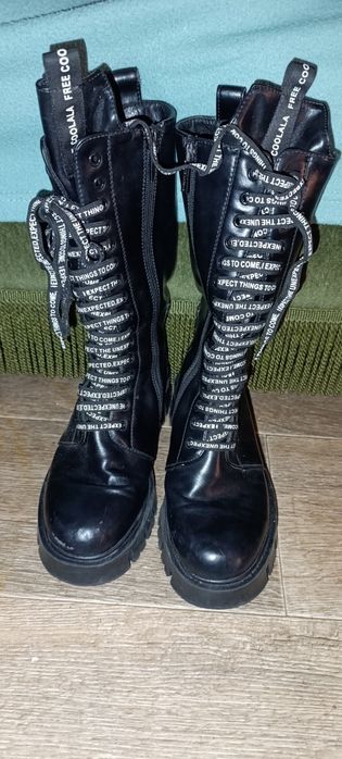 Высокие ботинки 38р.