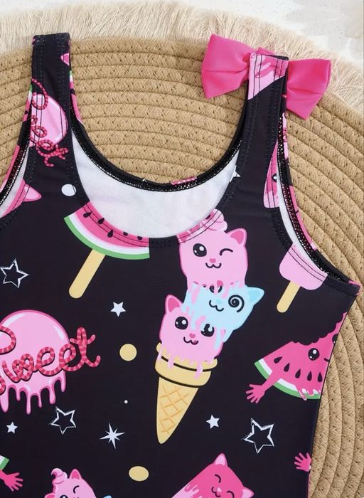 Суперовий суцільний купальник на 6-8 р