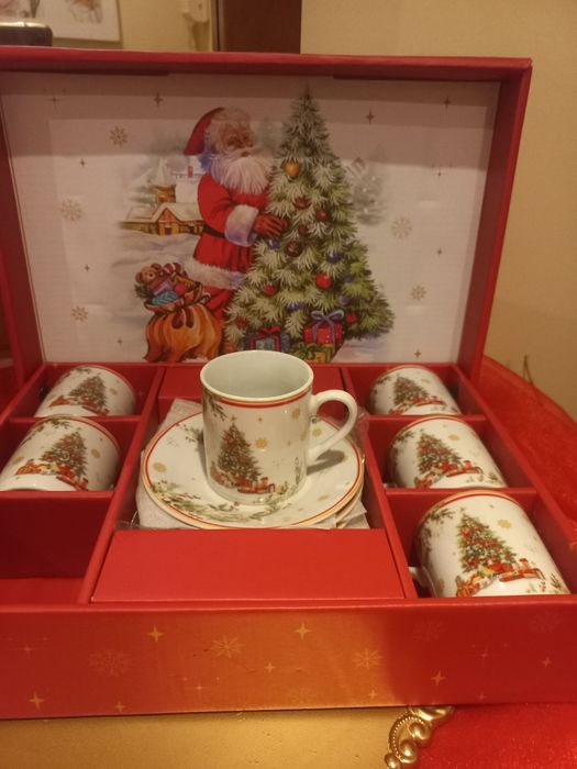 Caixa com 6 chávenas de café Natal