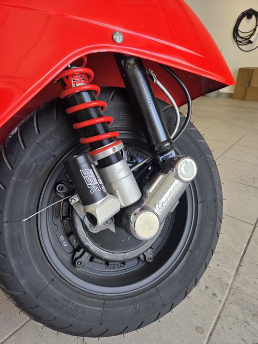 Vespa  px 125  e