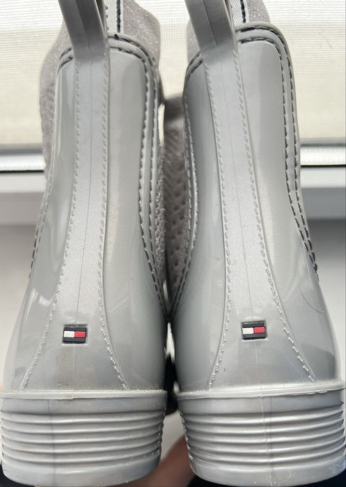 Оригінал жіночі гумові черевики(челсі)бренду Tommy Hilfiger 37