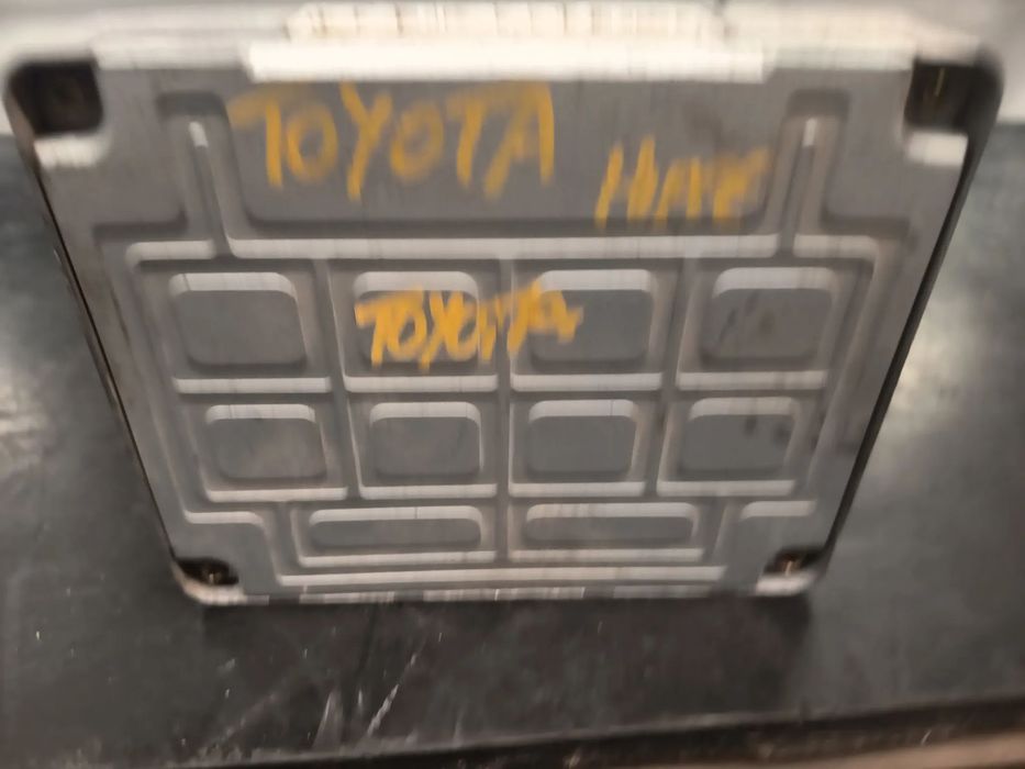 Centralina do motor Toyota Hiace ano 2000 Ref: 89551 26091